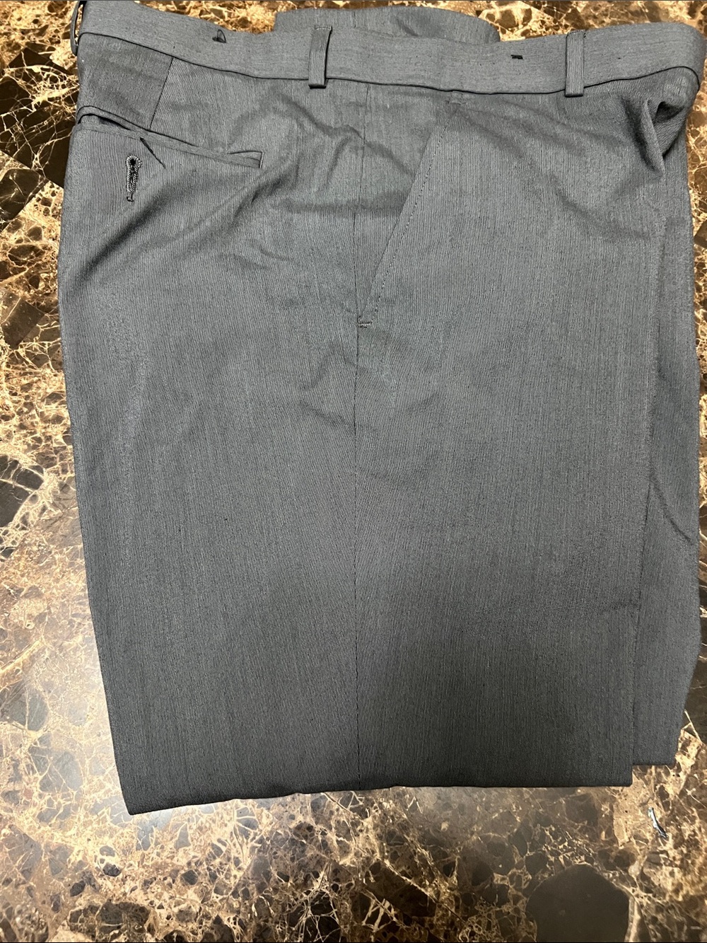 jf j.ferrar Men's Slate Gray Flat-Front Dress Shorts